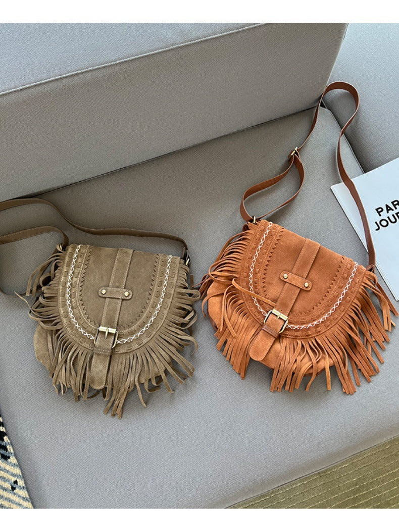 2023 new design Bohemian tassel bag