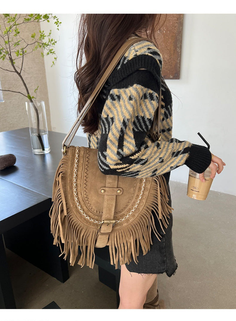 2023 new design Bohemian tassel bag