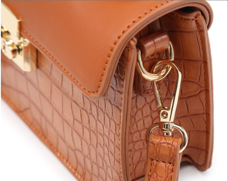 2023 new design vegan leather small square bag