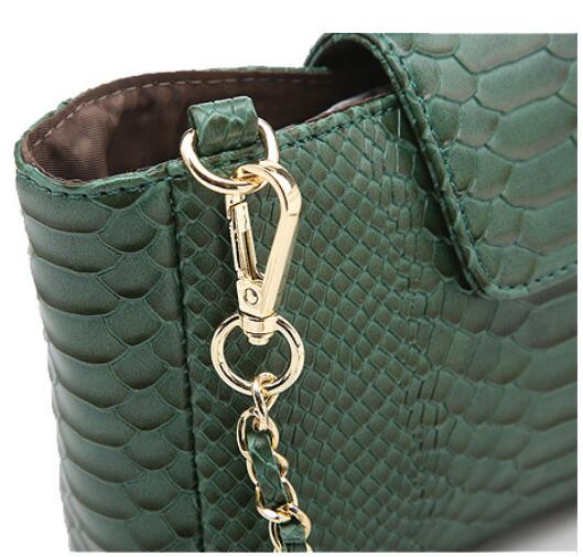 Factory wholesale snake-grain chain bag