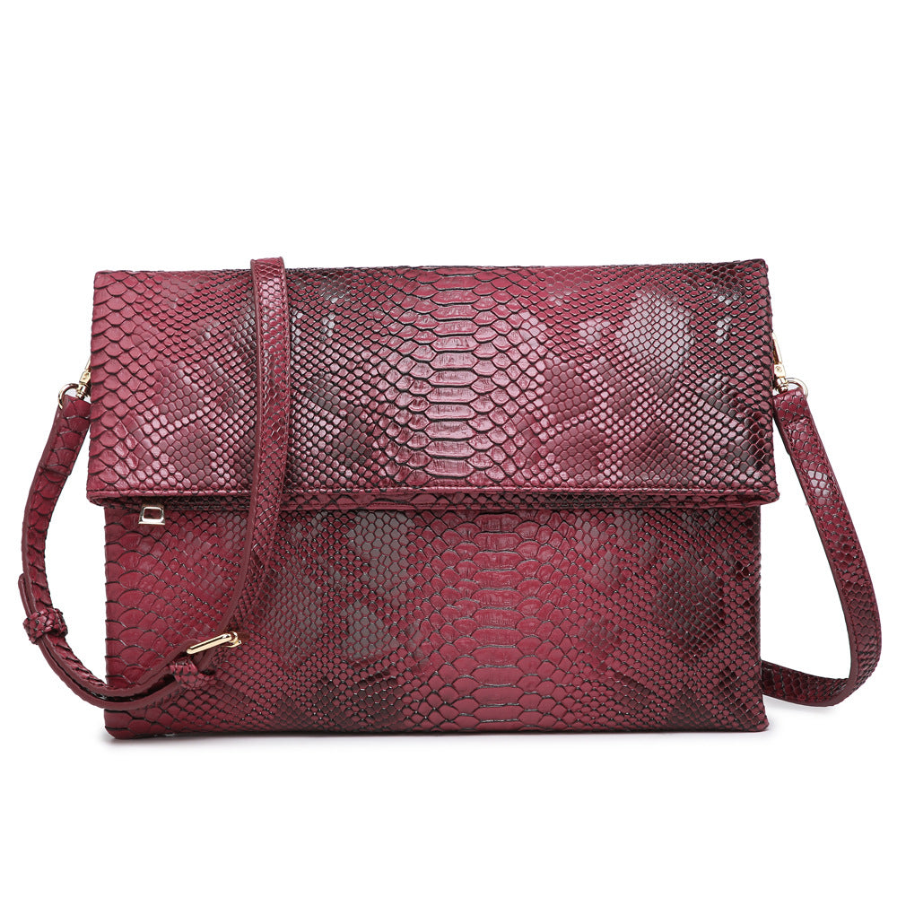 Female folding clutch bag - serpentine grain