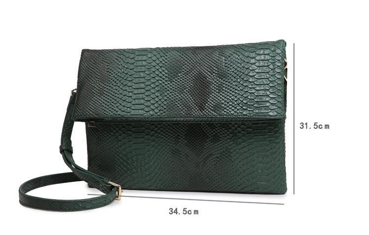 Female folding clutch bag - serpentine grain