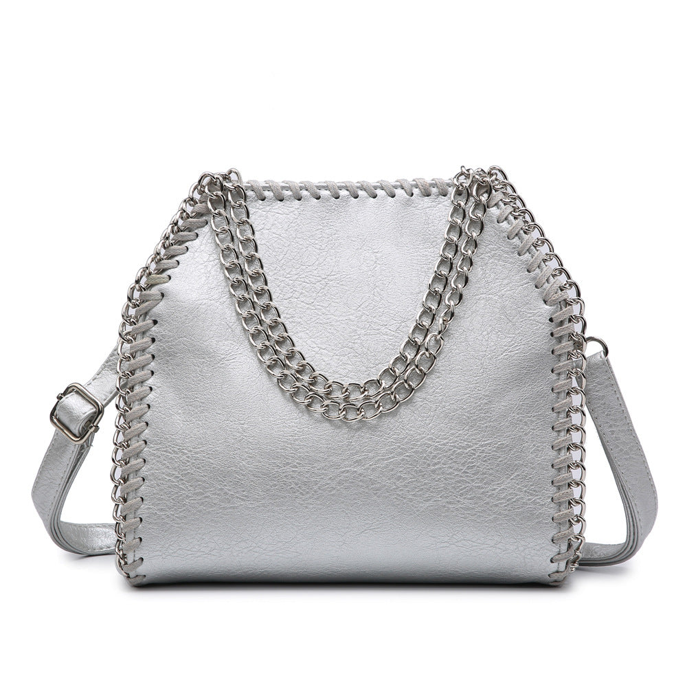 Trendy chain bag for ladies