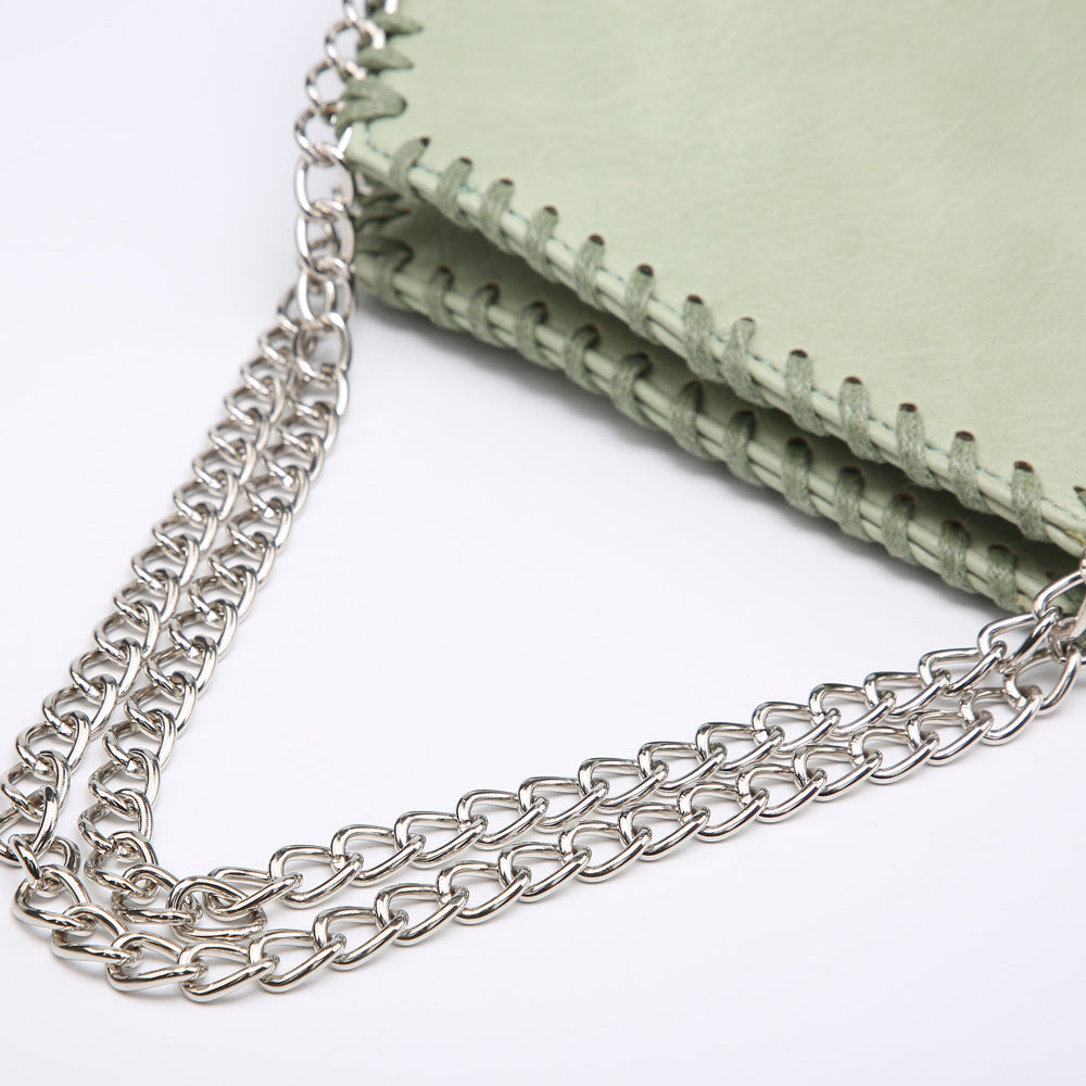 Trendy chain bag for ladies