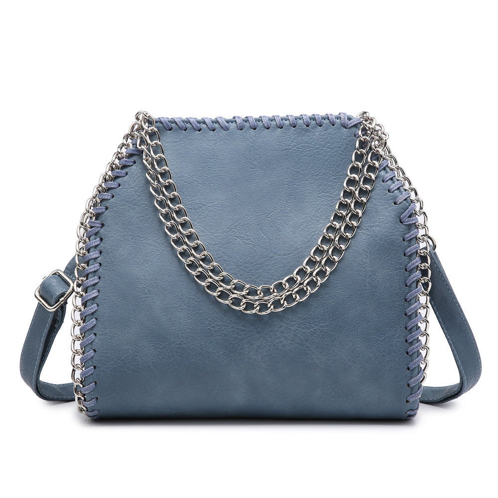 Trendy chain bag for ladies