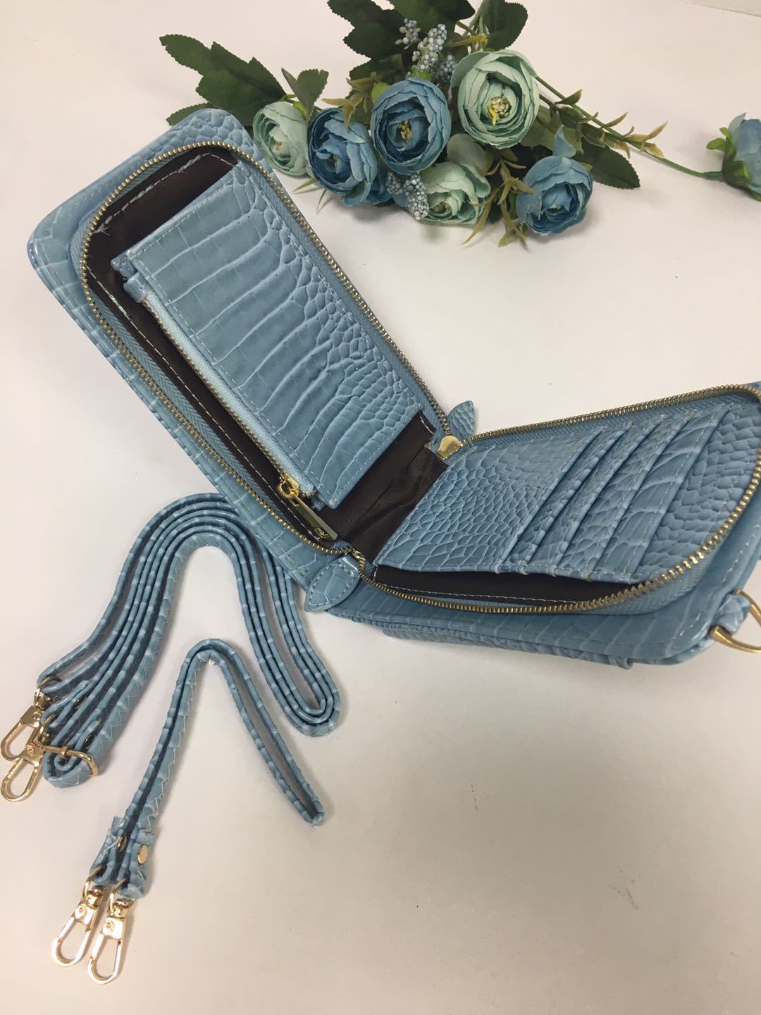 Unisex functional cellphone bag