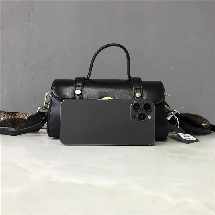 Genuine leather messenger bag factory wholesale